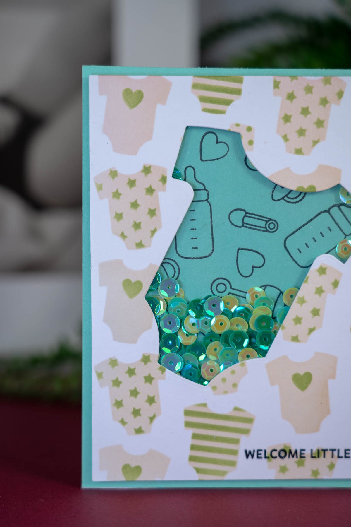 Welcome Little One carte shaker Vert