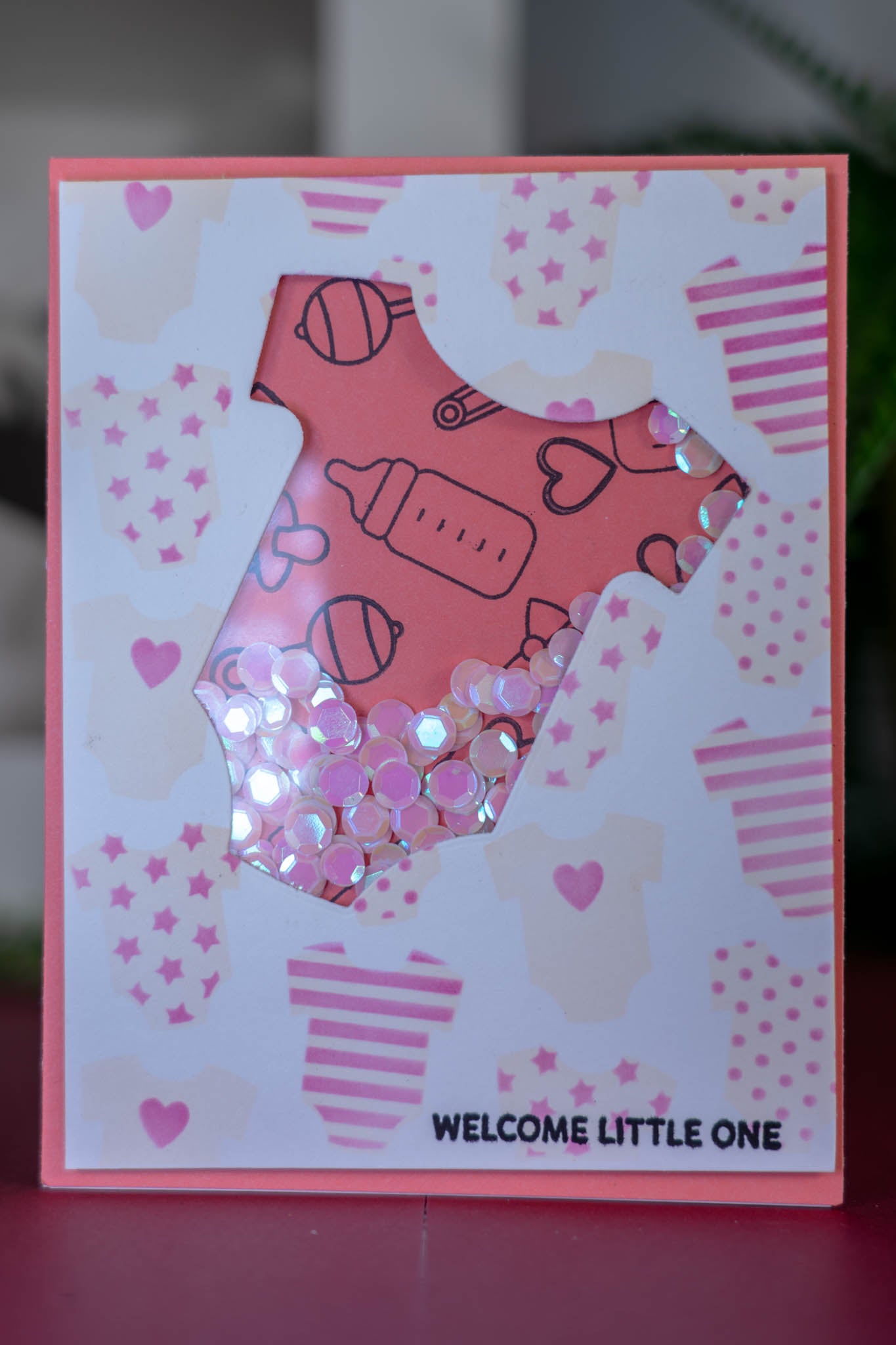 Welcome Little One carte shaker Rose